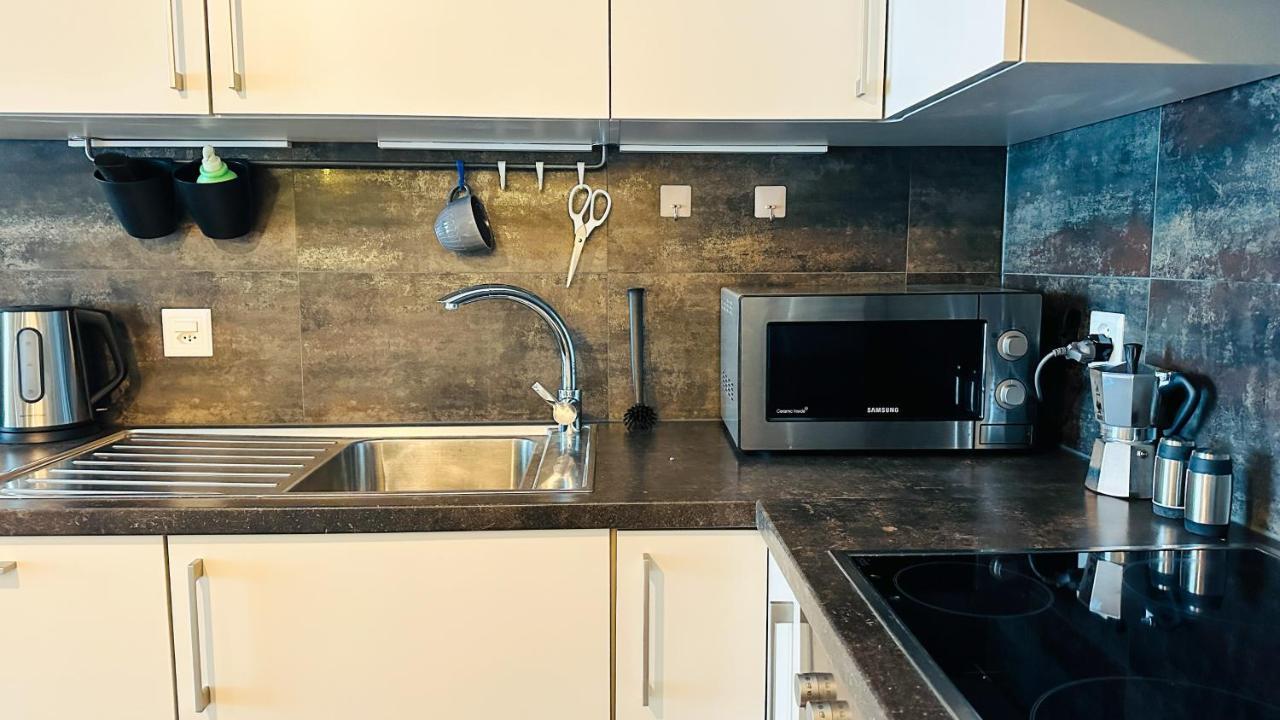 Charme Mystique De La Chine, 4 Pers Max, Free Parking Apartment Morges Bagian luar foto